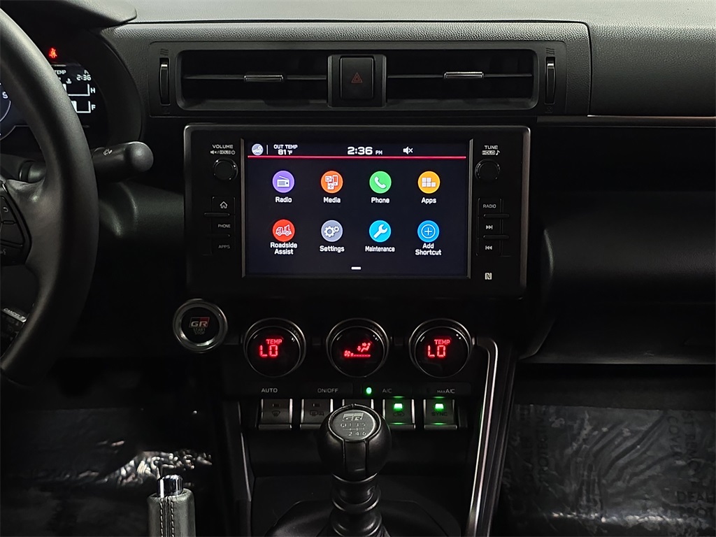 2023 Toyota GR86 photo 16