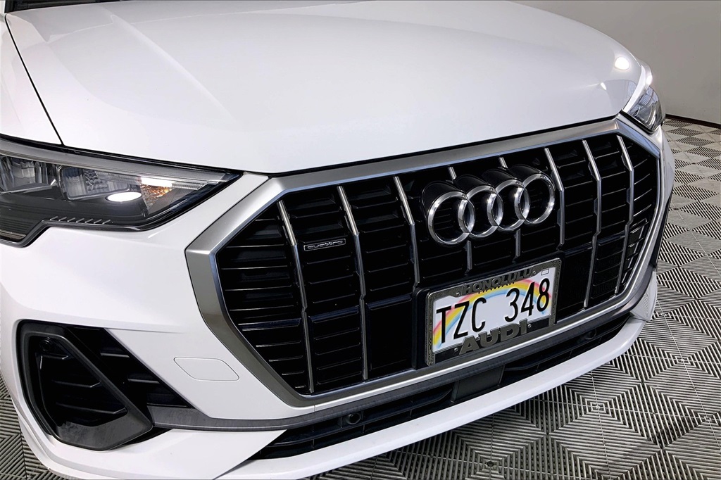 2020 Audi Q3 S line Premium photo 28