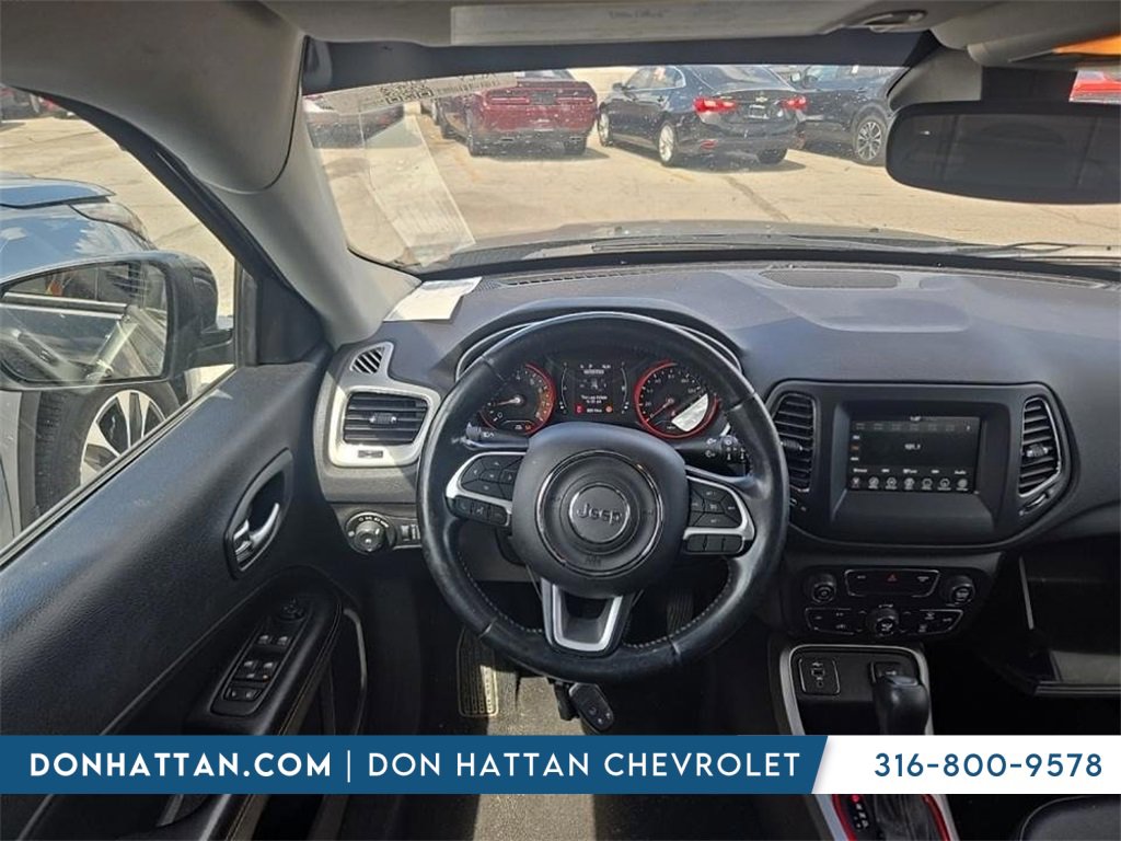 2020 Jeep Compass Latitude photo 4