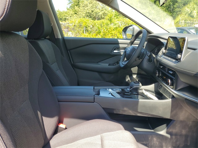 2026 Nissan Rogue SV photo 30