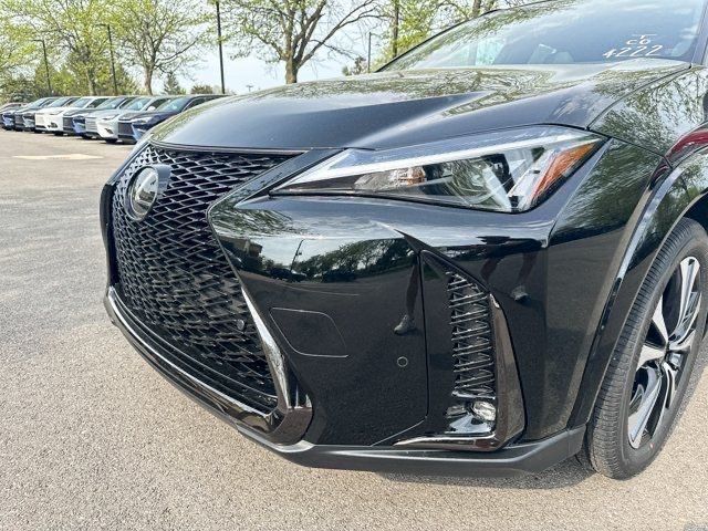 2025 Lexus UX 250h F SPORT Design photo 10