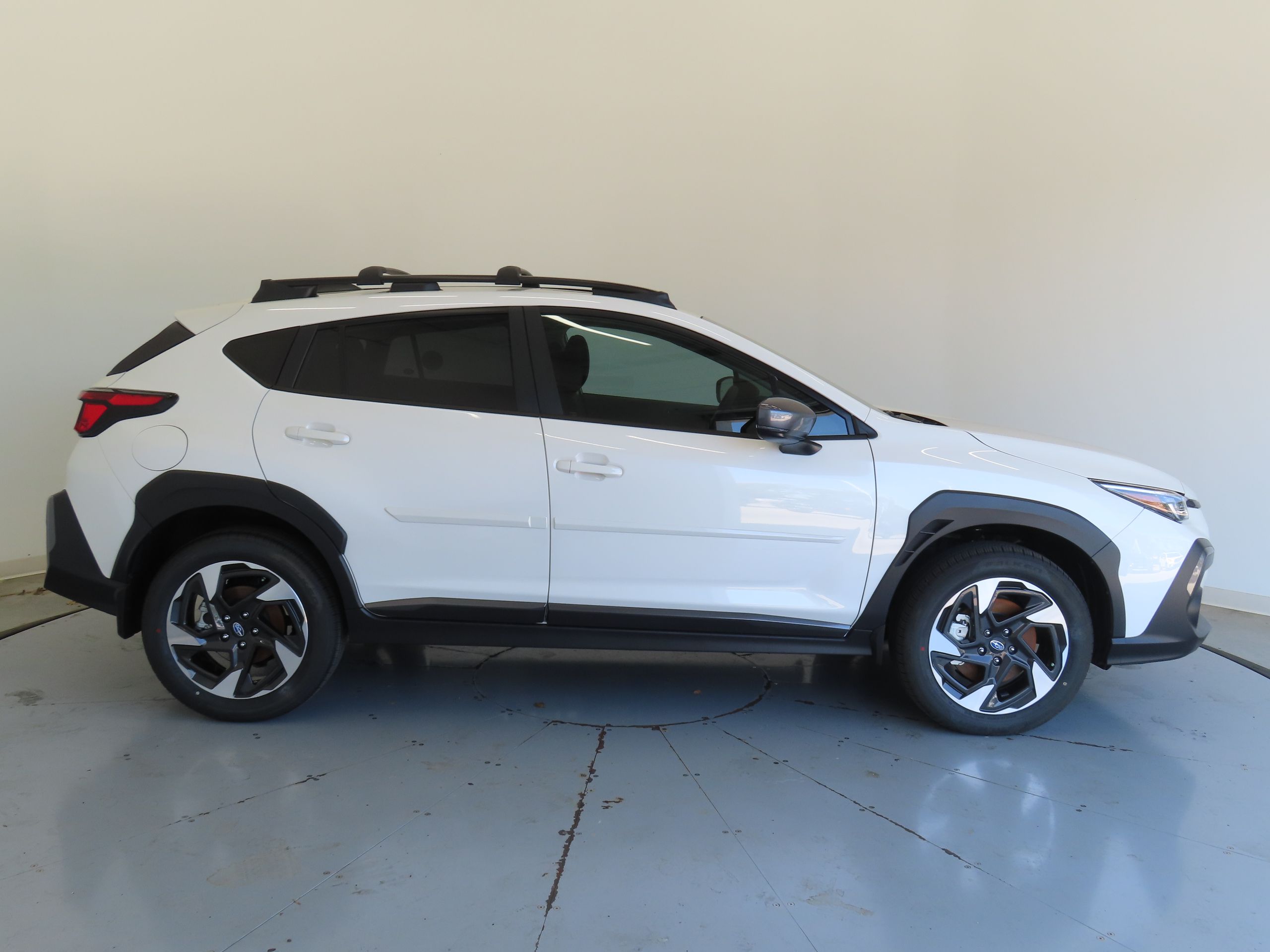 2025 Subaru Crosstrek Limited photo 2