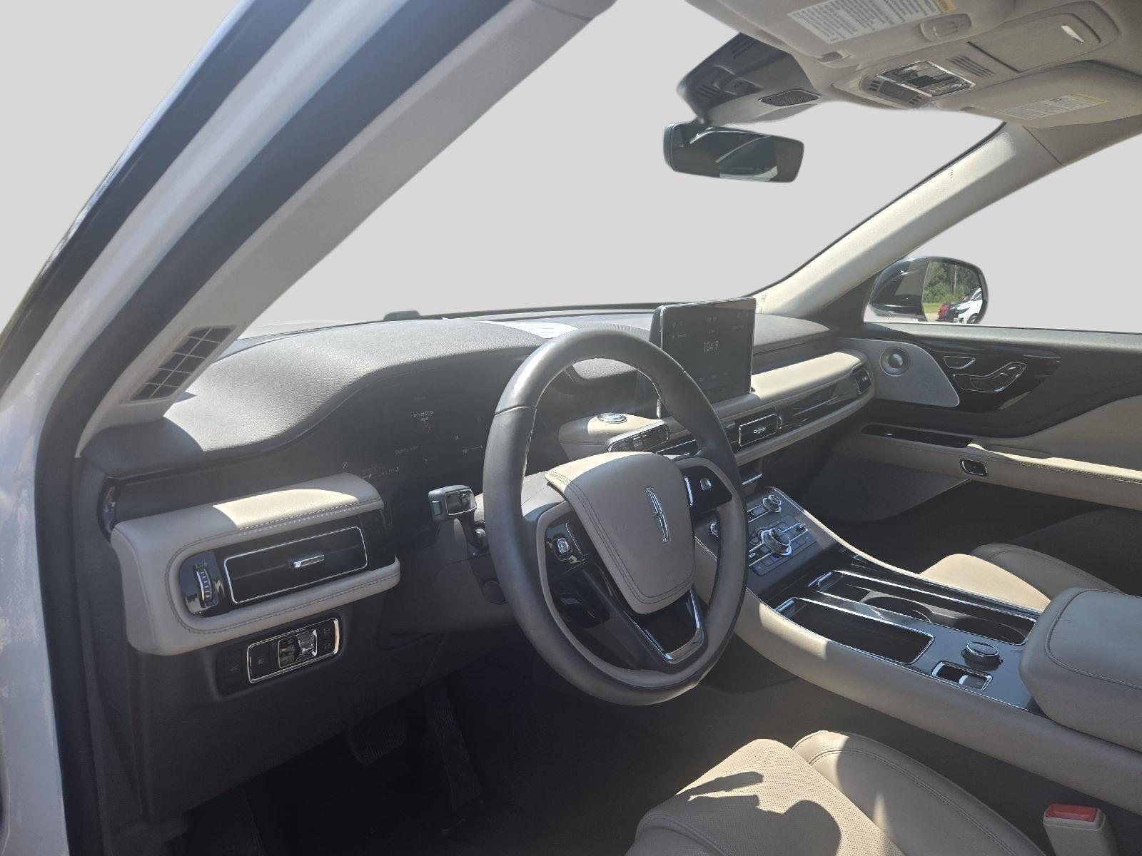 2021 Lincoln Aviator Reserve photo 6