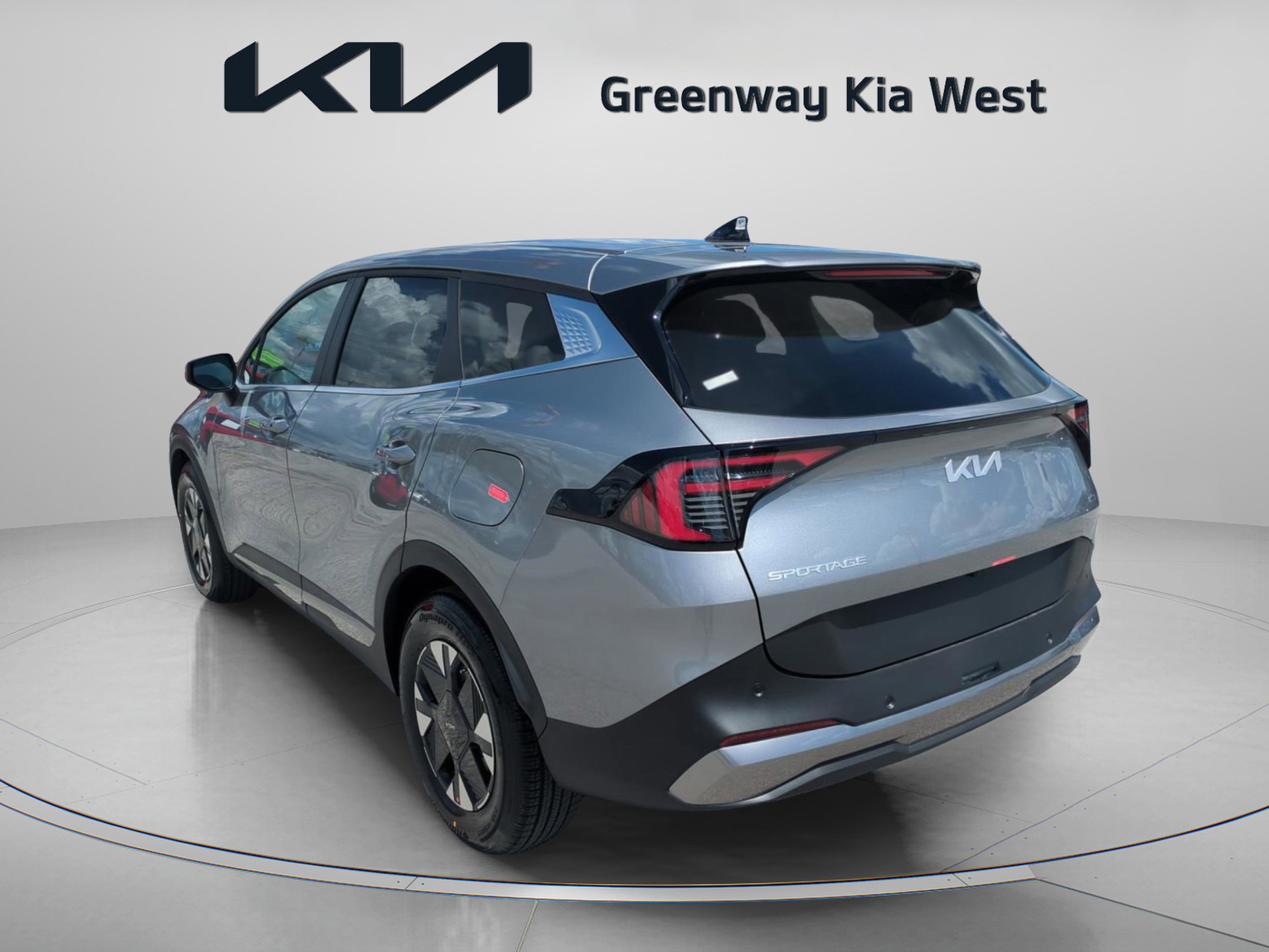 2026 Kia Sportage Hybrid LX photo 5