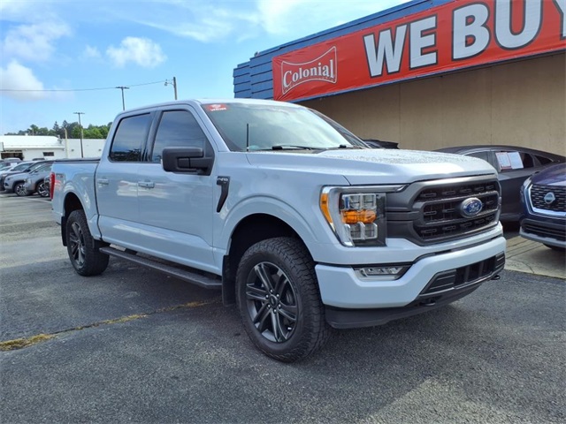 Used 2022 White Ford XLT image 1