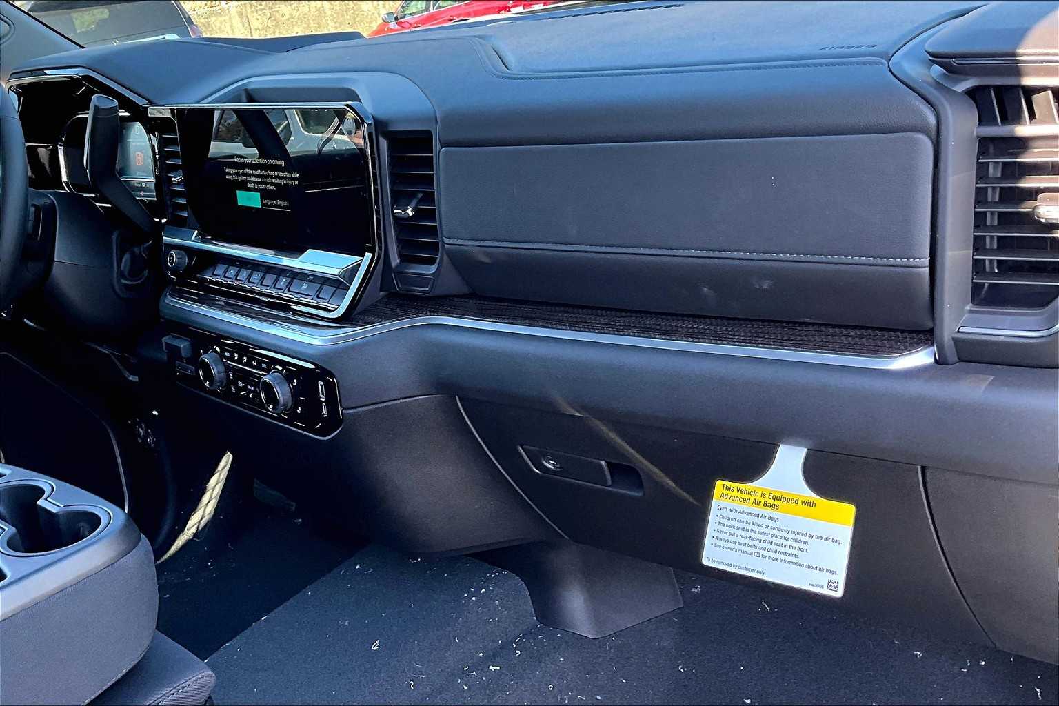 2025 Chevrolet Silverado 1500 LT photo 9