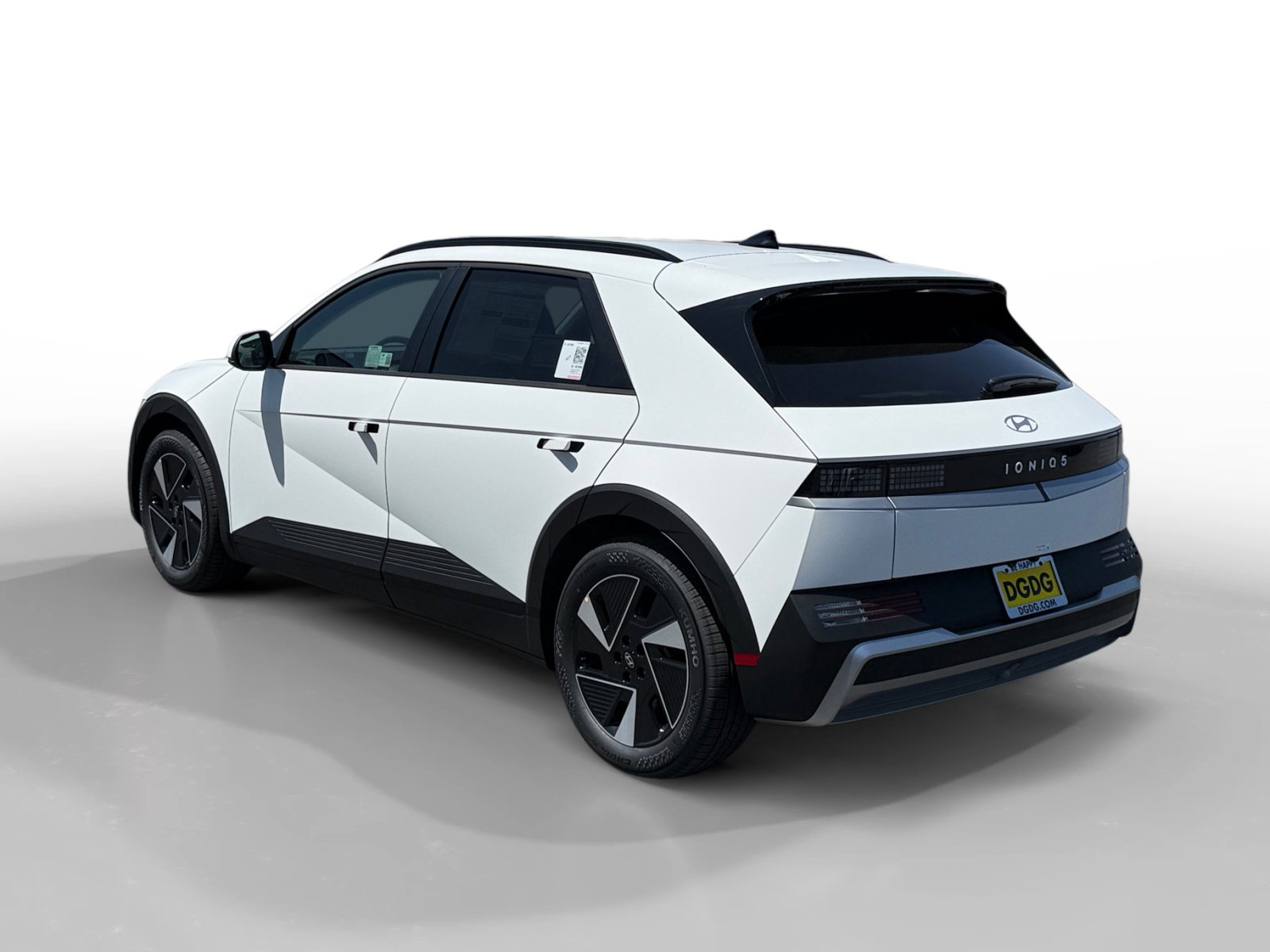 2025 Hyundai Ioniq 5 SEL photo 3