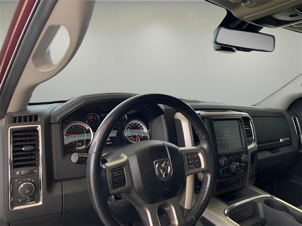 2017 Ram 1500 Laramie photo 26
