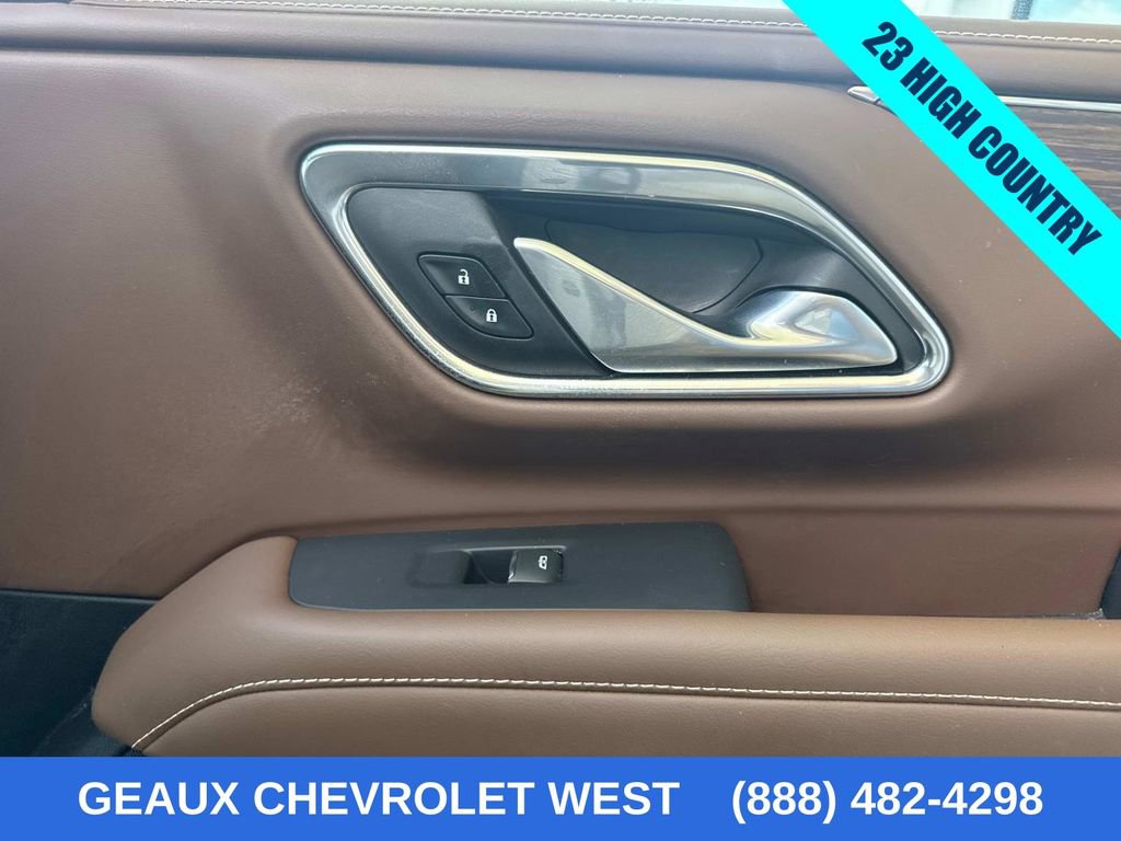 2023 Chevrolet Suburban High Country photo 22