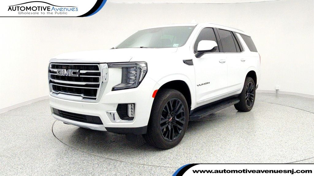 2023 GMC Yukon SLT's photo