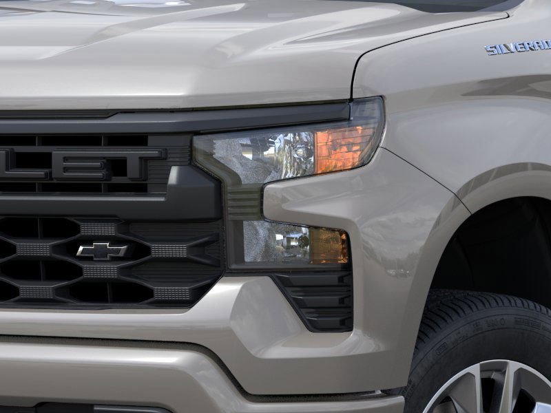 2026 Chevrolet Silverado 1500 Custom photo 5