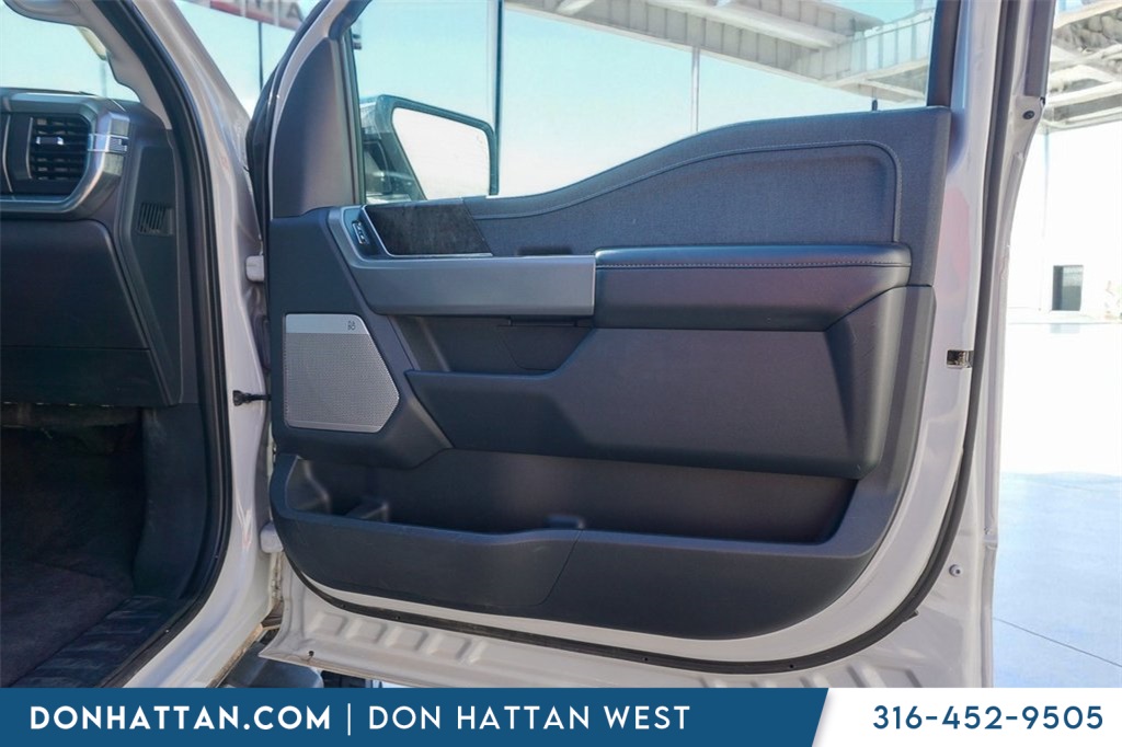 2023 Ford F-150 Lariat photo 17