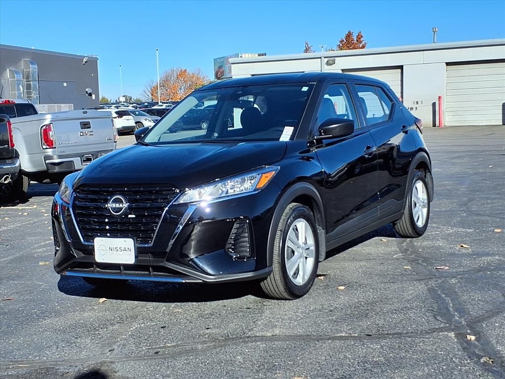 Certified 2024 Nissan Kicks S with VIN 3N1CP5BV9RL589082 for sale in Kansas City