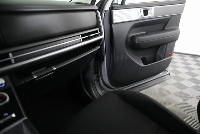 2026 Hyundai Santa Fe SE photo 13
