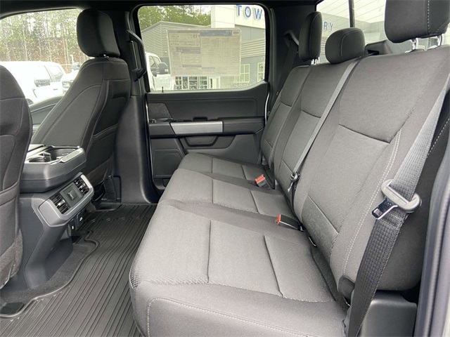 2025 Ford F-150 XLT photo 8