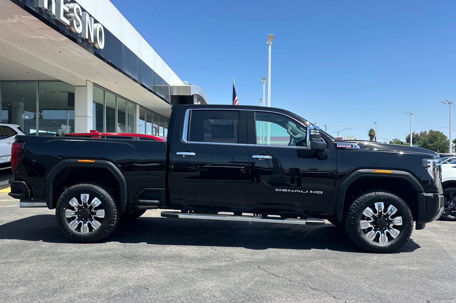 2025 Gmc Sierra 2500 HD Denali photo 4