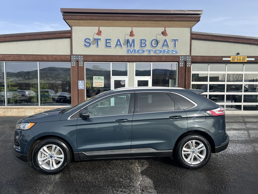 2019 Ford Edge SEL photo 2