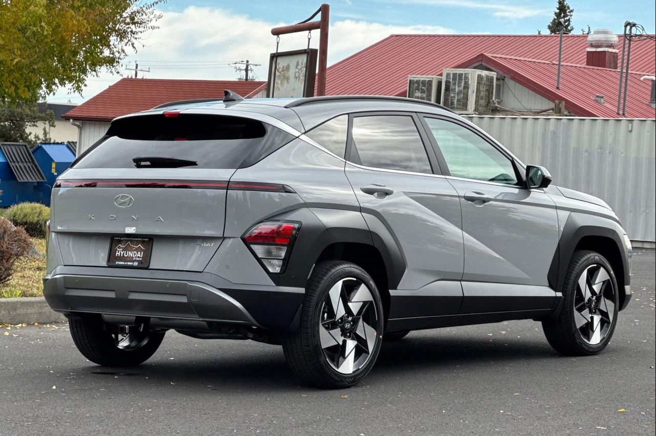 2026 Hyundai Kona Limited photo 4
