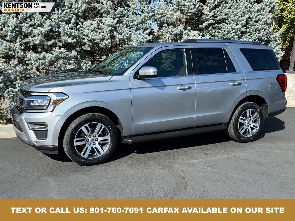 2024 Ford Expedition Limited's photo