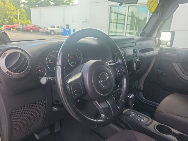 2013 Jeep Wrangler Unlimited Sport photo 9