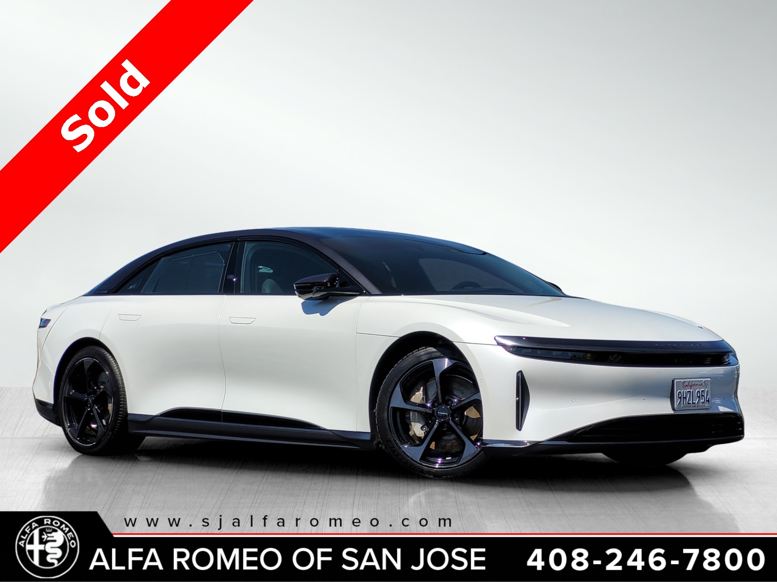 2023 Lucid Air Touring's photo