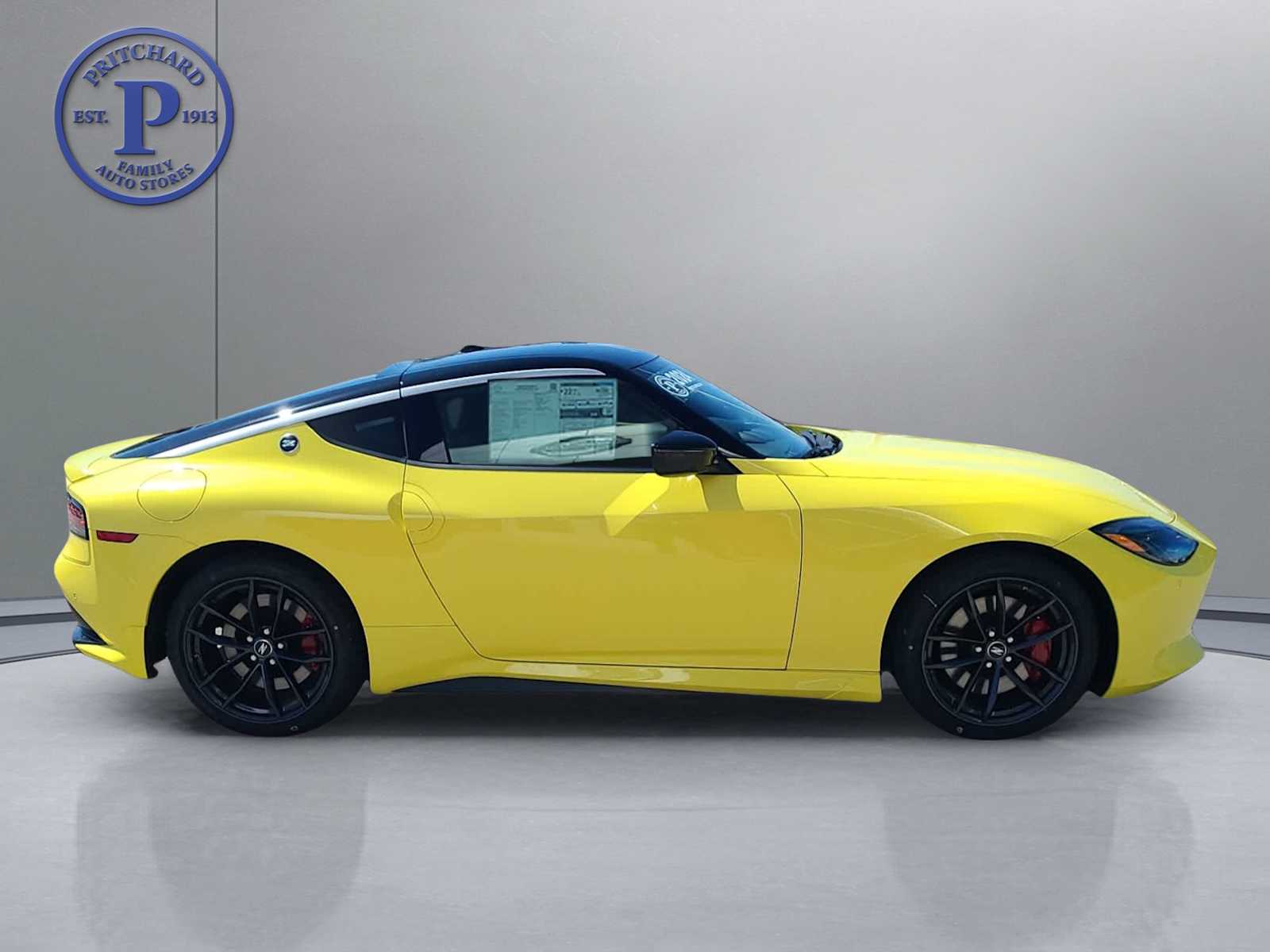 2024 Nissan Z Performance photo 4