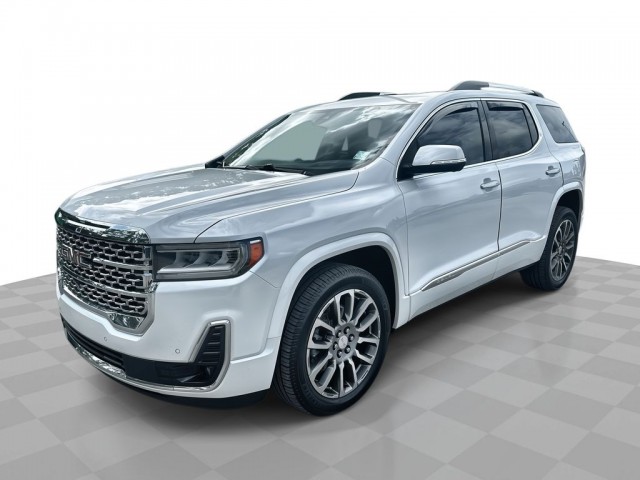 2022 GMC Acadia Denali