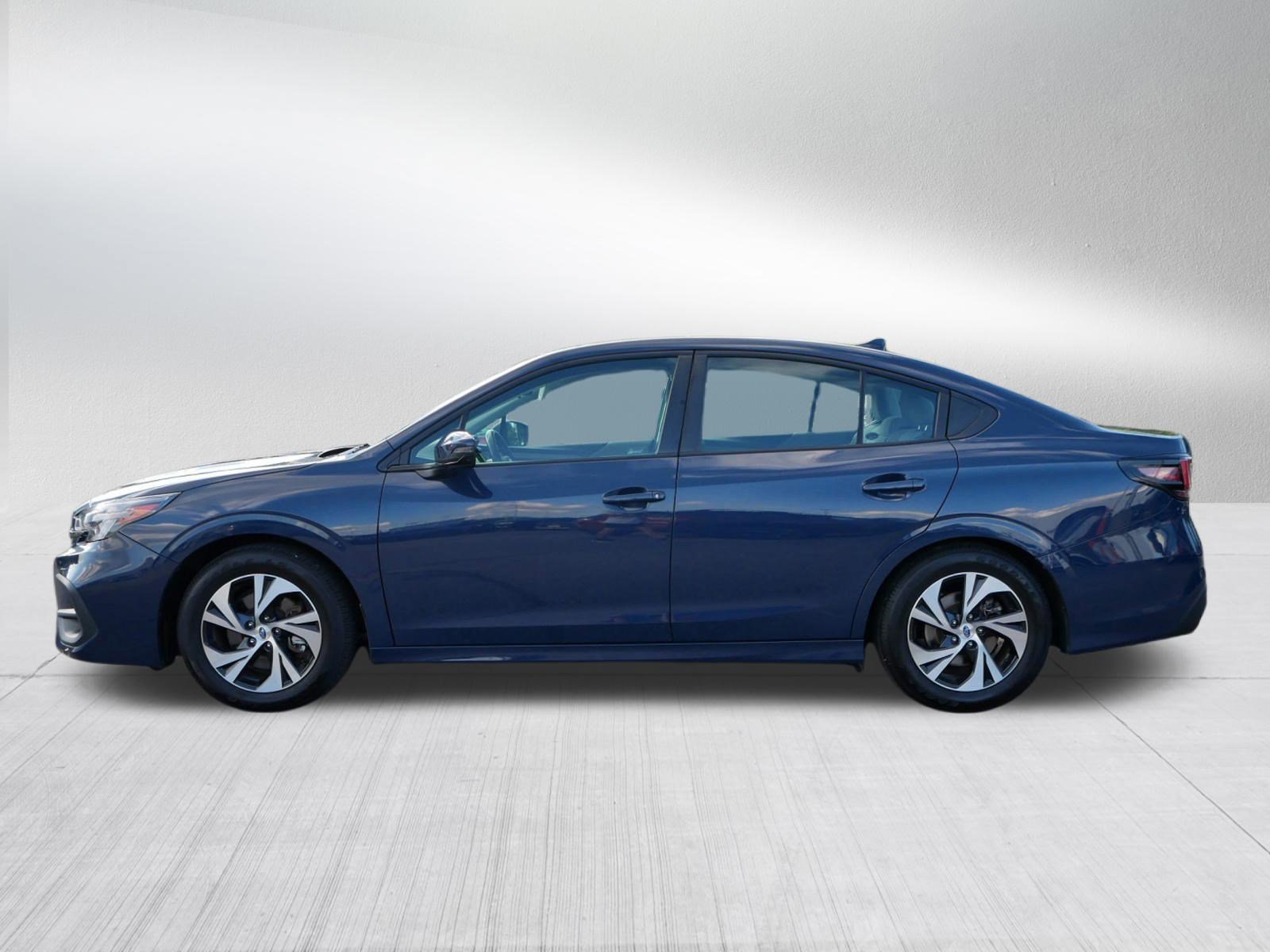 2023 Subaru Legacy Premium photo 4