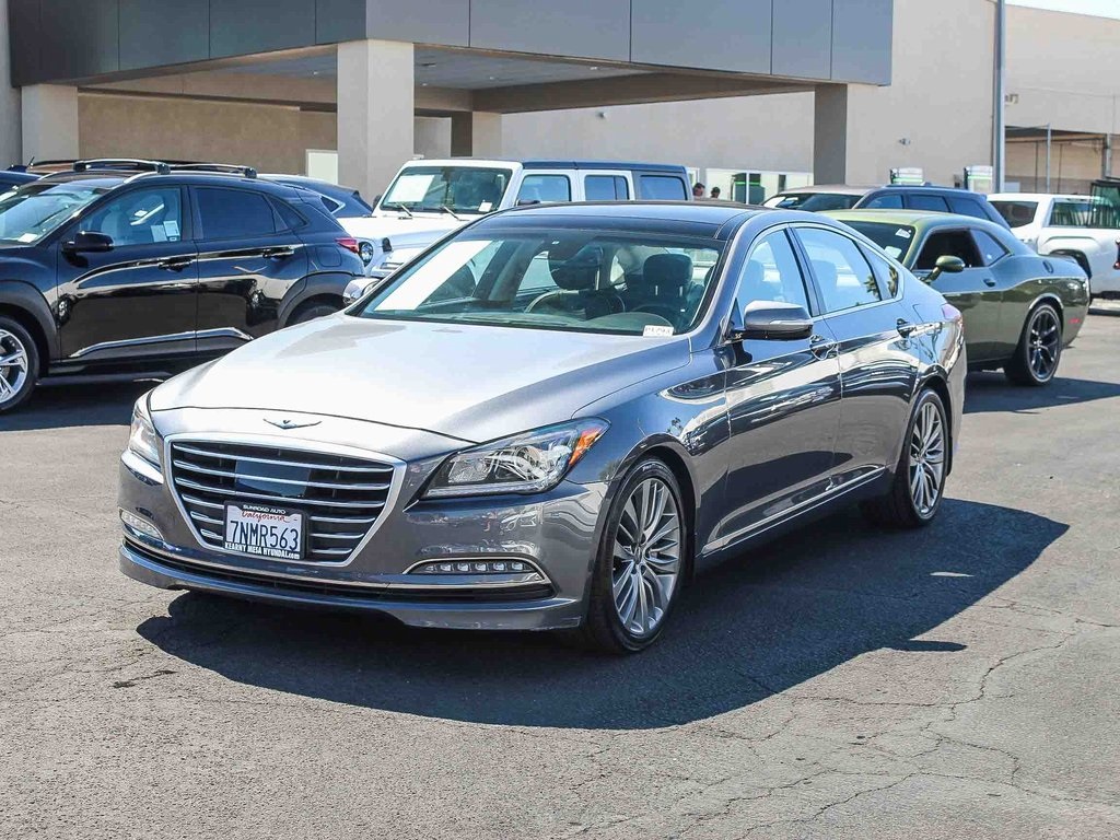 2015 Hyundai Genesis 5.0 photo 3