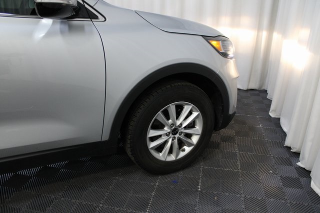 2019 Kia Sorento LX photo 11