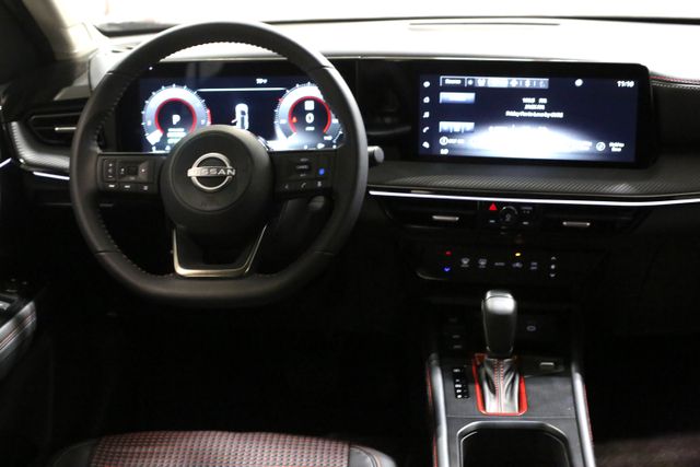 2025 Nissan Kicks SR photo 11