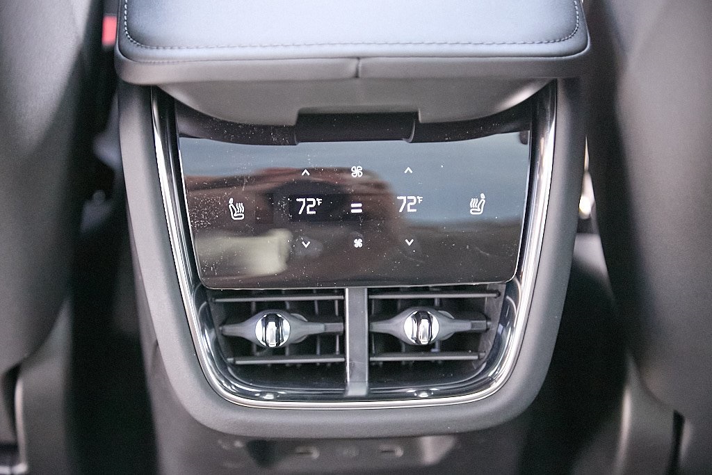 2025 VOLVO EX90 - Image 23