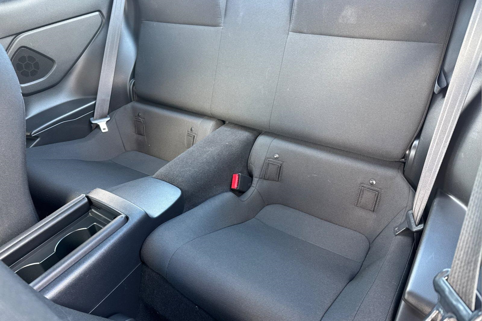 2023 Toyota GR86 Base photo 4