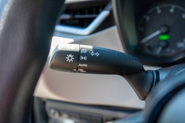 2023 Toyota Corolla Hybrid LE photo 14