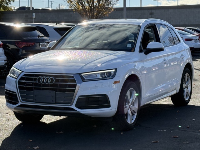 2018 Audi Q5 Premium's photo
