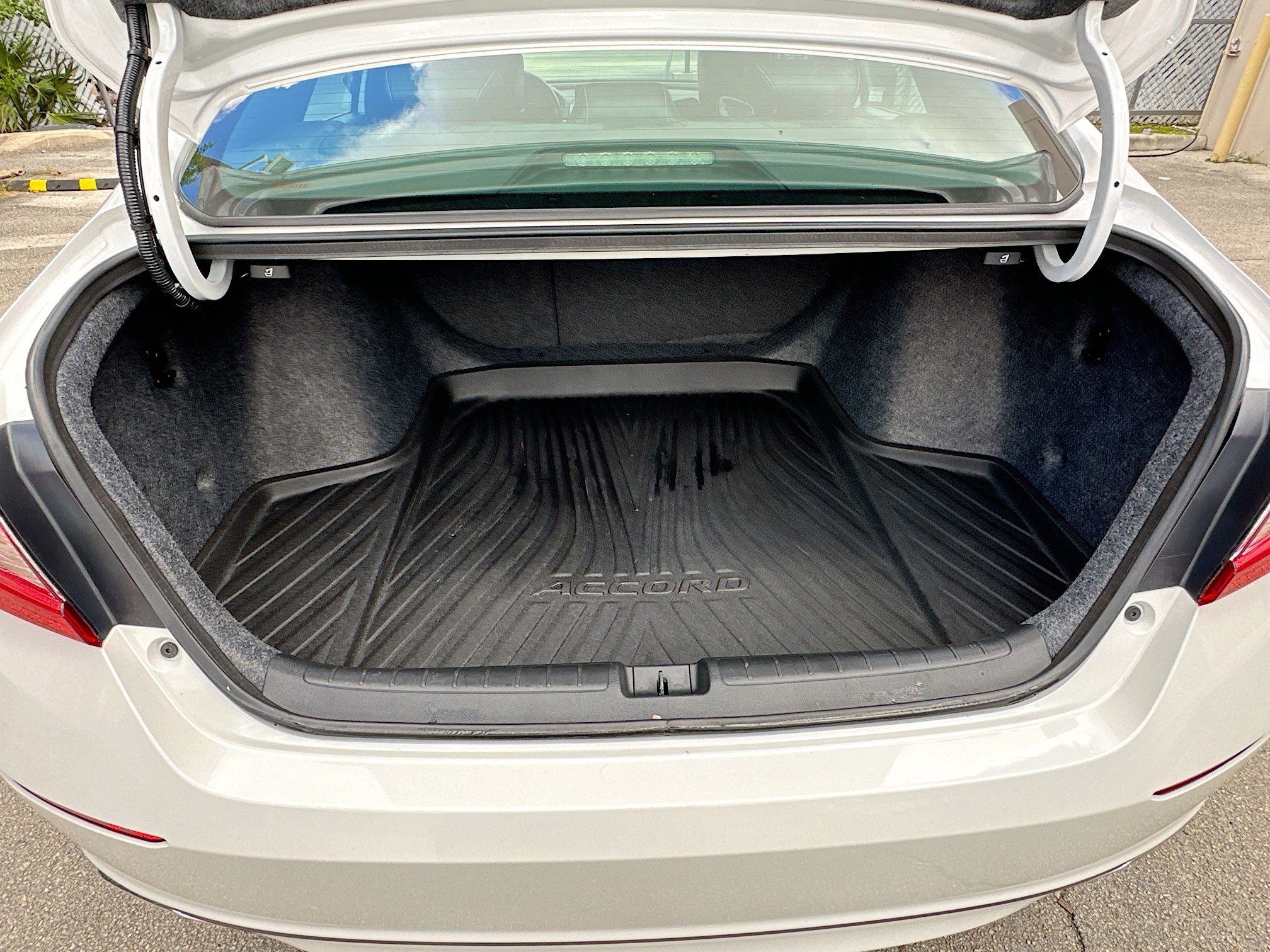 2022 Honda Accord Sport 1.5T photo 22