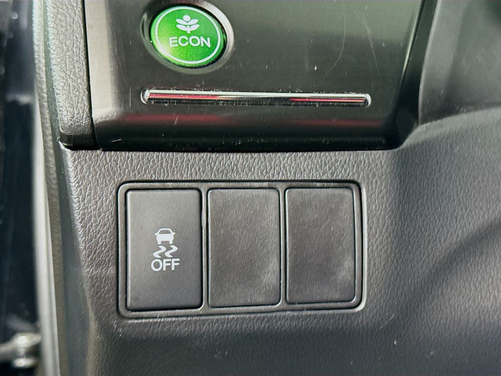 2013 Honda Civic LX photo 8
