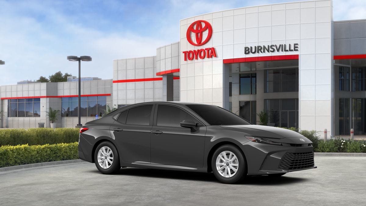 2025 Toyota Camry LE photo 13