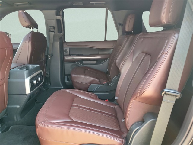 2024 Ford Expedition Limited photo 26