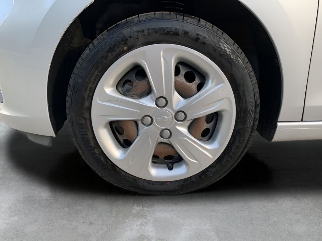 2021 Chevrolet Spark LS photo 26