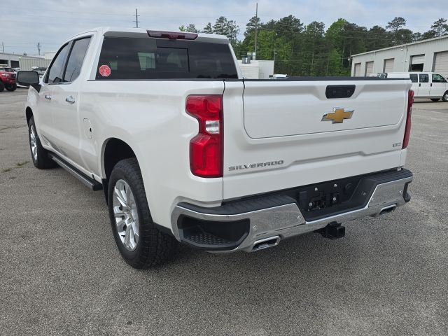 2024 Chevrolet Silverado 1500 LTZ photo 3