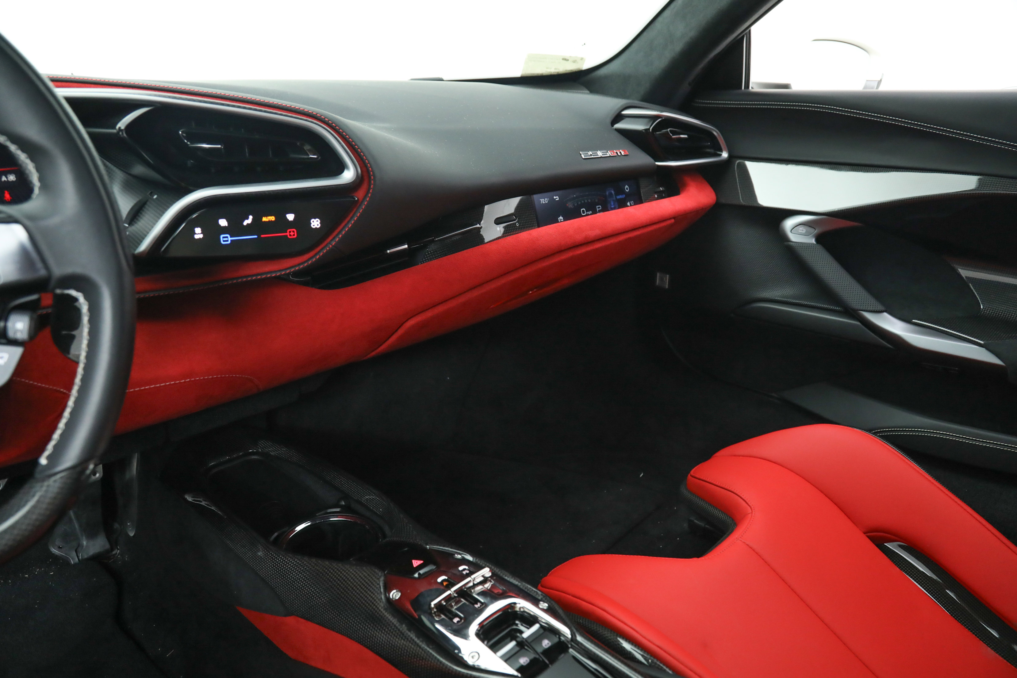 2024 Ferrari 296 GTB photo 33