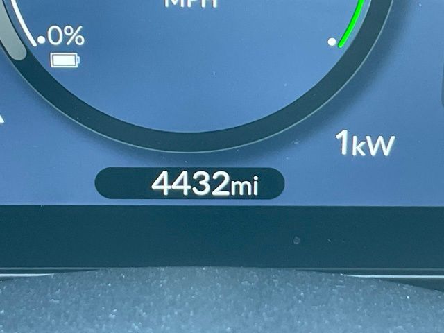 2024 Honda Prologue Touring photo 16