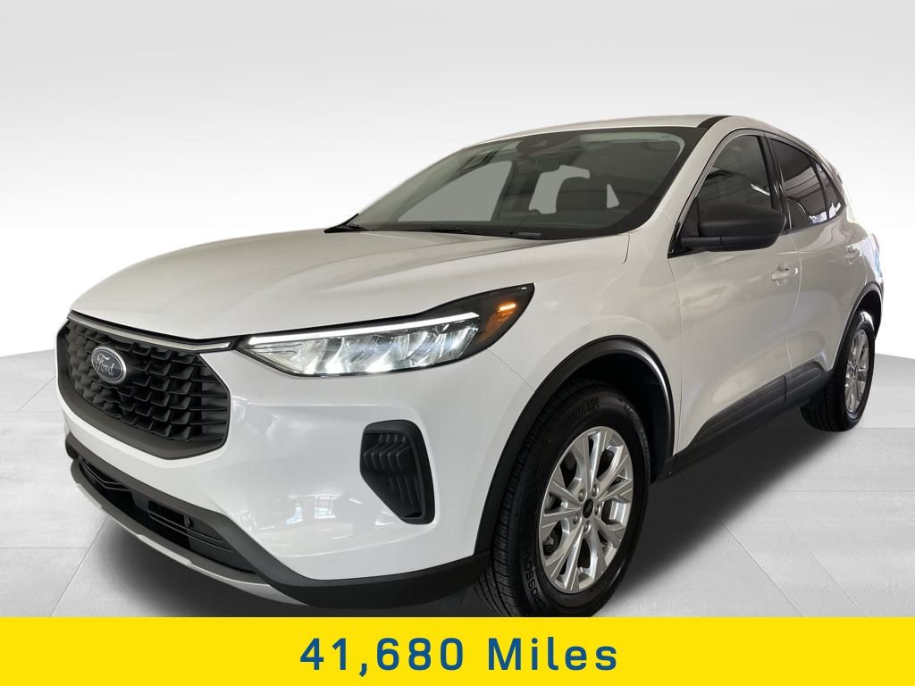 2024 Ford Escape Active photo 2