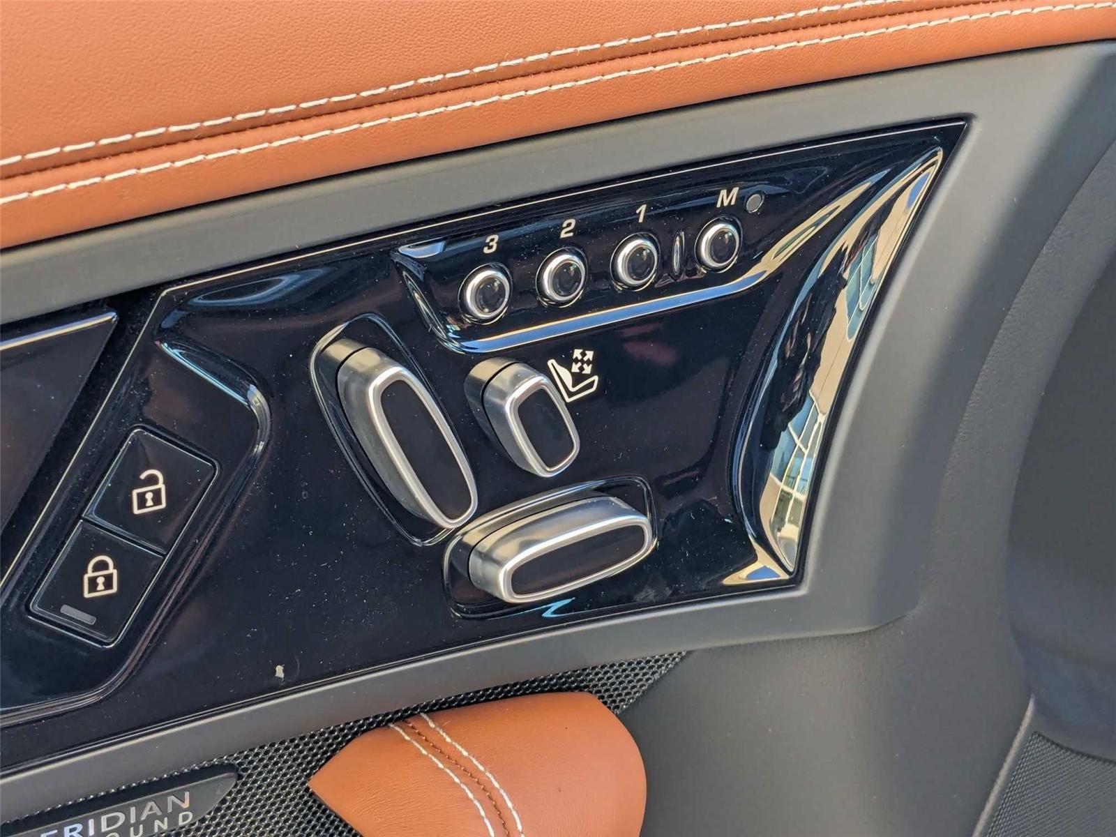 2024 Jaguar F-TYPE P450 R75 photo 15