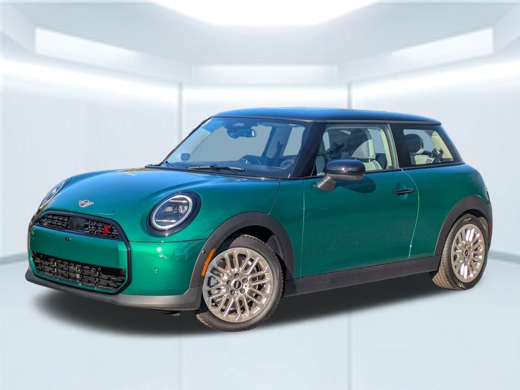 2026 MINI Hardtop S's photo