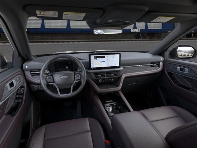 2025 Ford Explorer Platinum photo 7