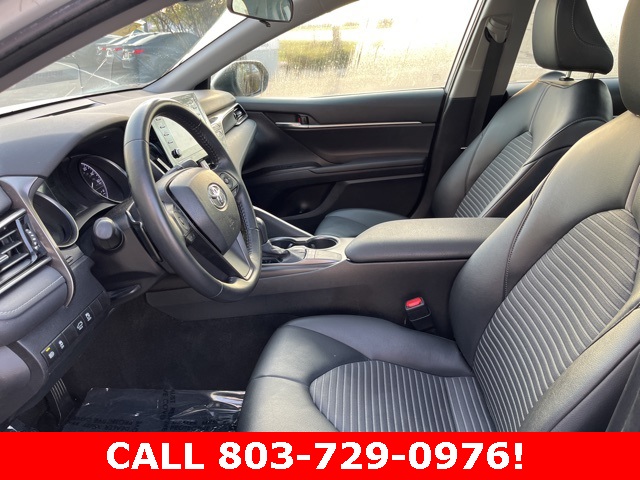 2023 Toyota Camry SE photo 6