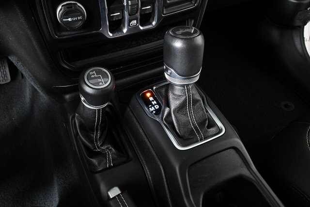 2022 Jeep Wrangler Unlimited Sahara photo 15
