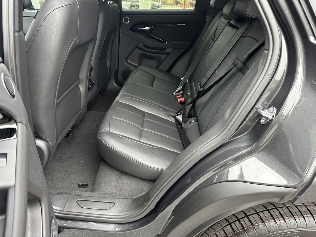 2024 Land Rover Range Rover Evoque S photo 26